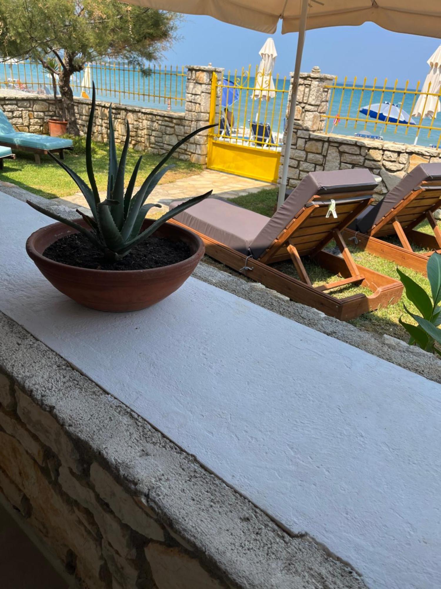 Nikotsaras Beach House Since 1930 Acharavi  Exterior photo
